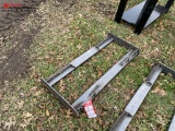 QUICK ATTACH MOUNTING FRAME FOR SKID STEER