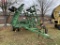 JOHN DEERE 980 FIELD CULTIVATOR, 1998, 24-1/2', NEW KNOCK ON SWEEPS AND SHANK SAVERS