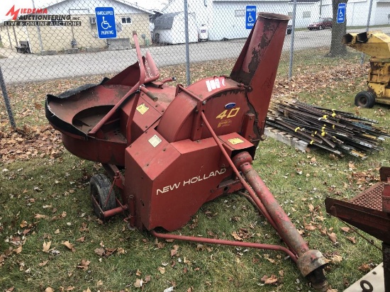 NEW HOLLAND WHIRL-A-FEED SILAGE BLOWER