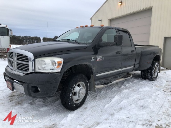 2007 DODGE RAM 3500 D PICKUP, EXTENDED CAB, DUALLY, CUMMINS ENGINE, AUTO TRANSMISSION, 4WD. 188,000