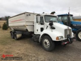 1999 KENWORTH T300 TANDEM AXLE FEED TRUCK, CUMMINS DIESEL ENGINE, 10-SPEED TRANS, KNIGHT 3160 MIXER,