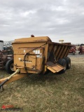 KUHN KNIGHT 8124 PRO TWIN SLINGER SPREADER, TANDEM AXLE, SIDE CHUTE, (17103)