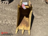 18'' EXCAVATOR BUCKET WITH TEETH