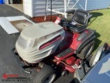 WHITE OUTDOOR GT2150 RIDING LAWN MOWER, HYDRO, 42'' DECK, 483 HOURS SHOWING