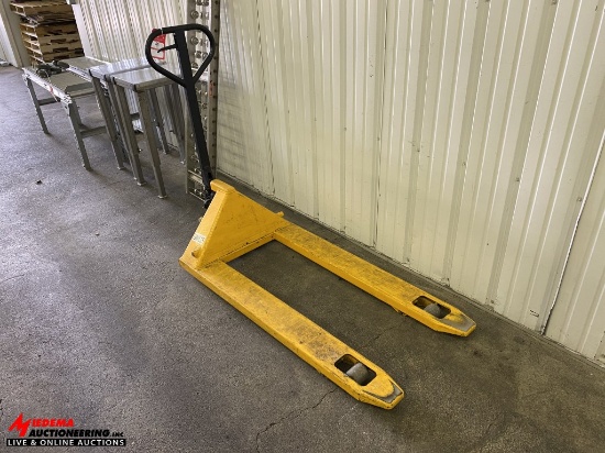 PALLET JACK, 4400 LBS CAPACITY