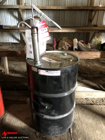 HYDRAULIC TRANSMISSION & WET BRAKE OIL IN 55-GALLON DRUM WITH PUMP, APPROX 1/2 FULL