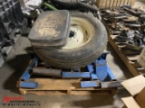 KINZE 2500 PLANTER PARTS & SPARE TIRE