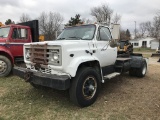 1985 GMC 7000 SINGLE AXLE YARD SWITCHER, 427 GAS ENGINE, 5 X 2 SPEED TRANS, HOLLAND HITCH AIR BAG 5T