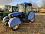 NEW HOLLAND TN95F COMPACT TRACTOR, 4-CYLINDER DIESEL 90-HP ENGINE, 4X4, CAB WITH HEAT AND AIR, 2-REM