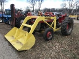 MASSEY FERGUSON AG TRACTOR, 1968, PERKINS 3-CYLINDER GAS ENGINE, WITH FREEMAN LOADER, WIDE FRONT, 3-