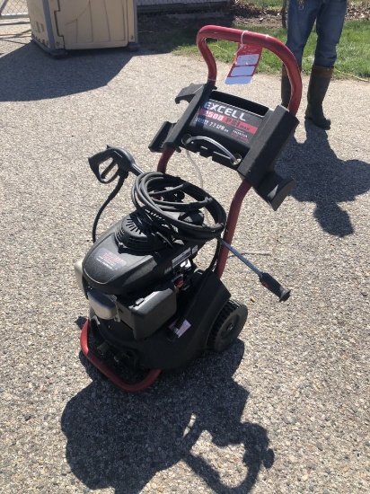 EXCELL 2500 PSI PRESSURE WASHER, 2.2GPM, HONDA 5.5HP GAS ENGINE, RUNS & WORKS