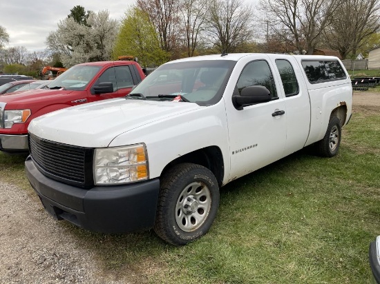 2008 CHEVY SILVERADO 1500 EXTENDED CAB PICKUP, 4.8L GAS ENGINE, AUTO TRANS, PW, PL, PM, AM/FM-CD, CL