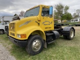 1990 INTERNATIONAL 8100 SINGLE AXLE SEMI TRUCK, CUMMINS L900 300-HP DIESEL, EATON 9-SPEED TRANS, WET