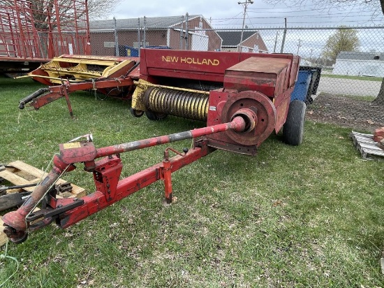 NEW HOLLAND 315 BALER, S/N: 437315