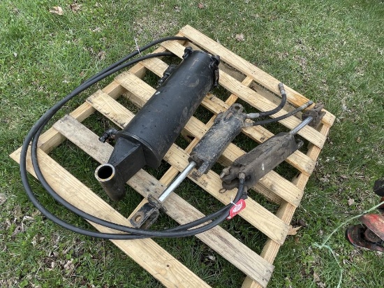 HYDRAULIC CYLINDERS [3]