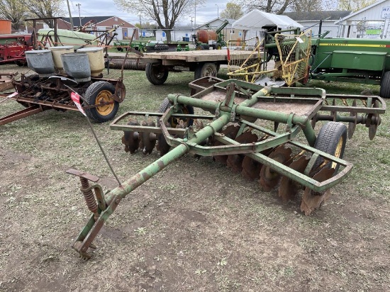 JOHN DEERE 8' HYDRAULIC DISC