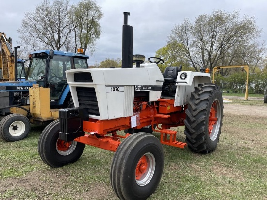 CASE AGRI-KING 1070 TRACTOR, 3PT, PTO, 2-REMOTES, DIESEL, (4) FRONT WEIGHTS, REAR WHEEL WEIGHTS, 2ND