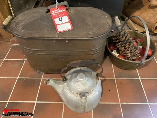 COPPER CANNING KETTLE, WATER KETTLE