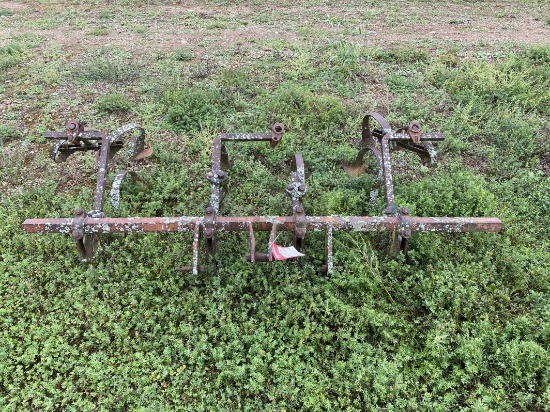 2-ROW 3PT CULTIVATOR BAR