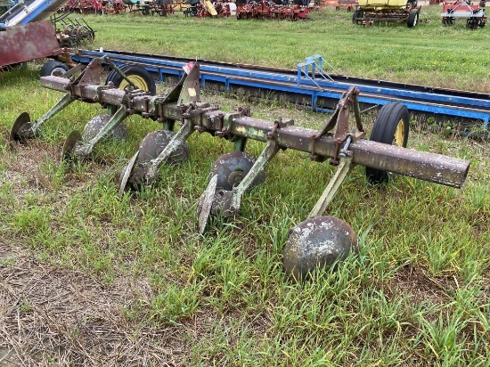 JOHN DEERE 4-ROW DISC TILLER