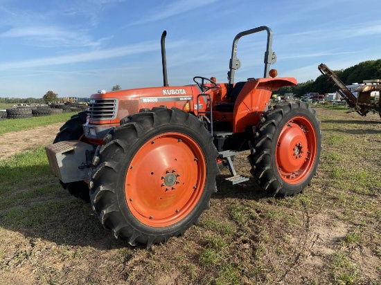 KUBOTA M9000 TRACTOR, MUDDER, 3PT, NO TOP LINK, PTO, 2-REMOTES, 4WD, HIGH CLEARANCE, 10 FRONT WEIGHT