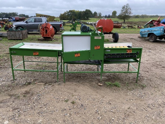 NEW PRODUCE PACKING 10-BRUSH WASH LINE, 24'' X 4' FEED-IN BELT, BRUSH WASHER WITH 1 TOP BRUSH, SPONG
