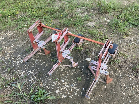 ALLIS-CHALMERS G CULTIVATOR, 2-ROW