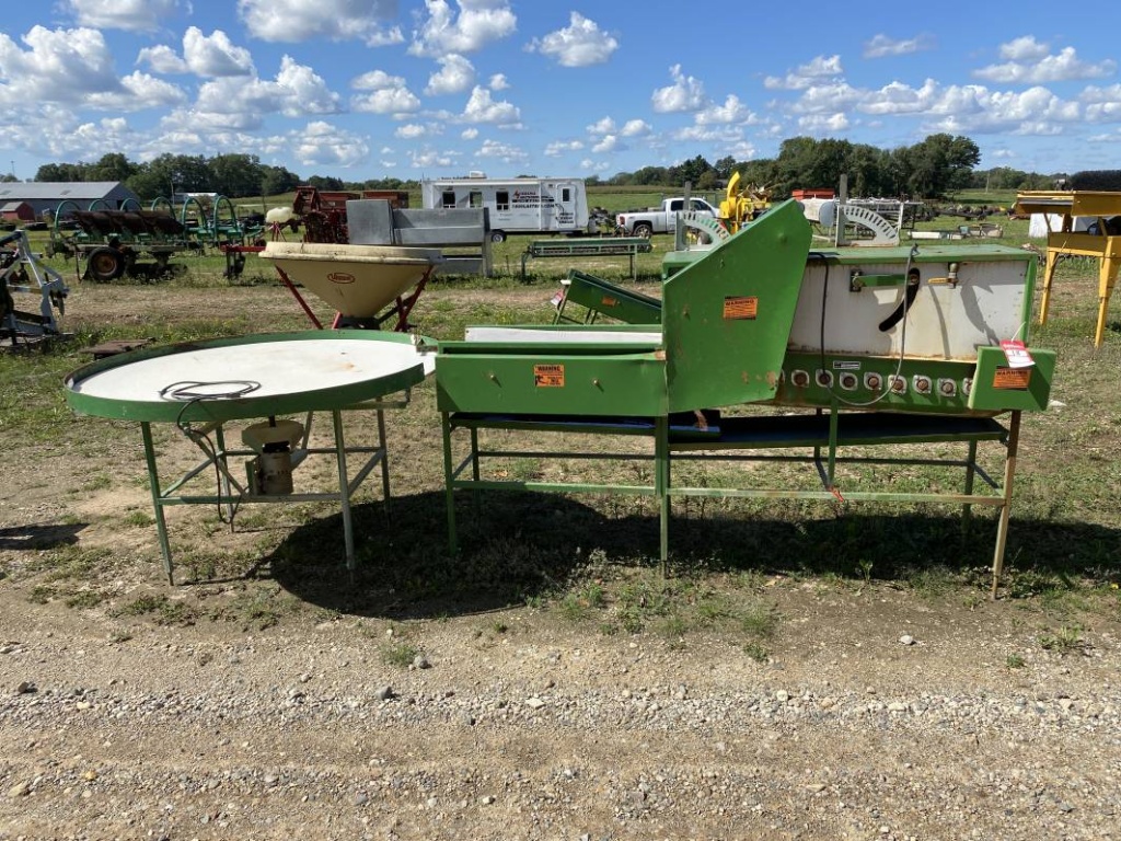 AZS 16'' 14-BRUSH PRODUCE WASHER, 2 TOP BRUSHES, WITH NEW ABSORBERS, ROTARY  TABLE, 110 VOLT PLUG | Farm Equipment & Machinery | Online Auctions |  Proxibid