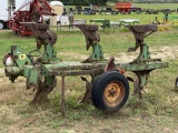 JOHN DEERE 4200 3-BOTTOM 18'' ROLL PLOW