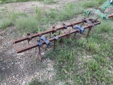 INTERNATIONAL 2-ROW BELLY MOUNT CULTIVATOR