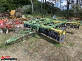 JOHN DEERE 210 DISC, 15', REAR HITCH, S/N: 020508A