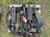 SKID OF ASSORTED HYDRAULIC CYLINDERS