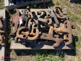 ASSORTED MOLINE & WISCONSIN MANIFOLDS