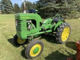 JOHN DEERE LA TRACTOR, GAS, WIDE FRONT, 9-24 REAR TIRES, S/N: 2907