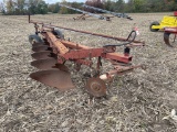 INTERNATIONAL 5-BOTTOM 16'' PLOW
