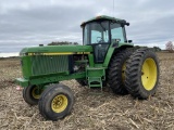 1983 JOHN DEERE 4560 TRACTOR, DIESEL, 2WD, 3PT, PTO, POWERSHIFT TRANS, 3 SCV'S, 18.4R42 REAR DUALS, 