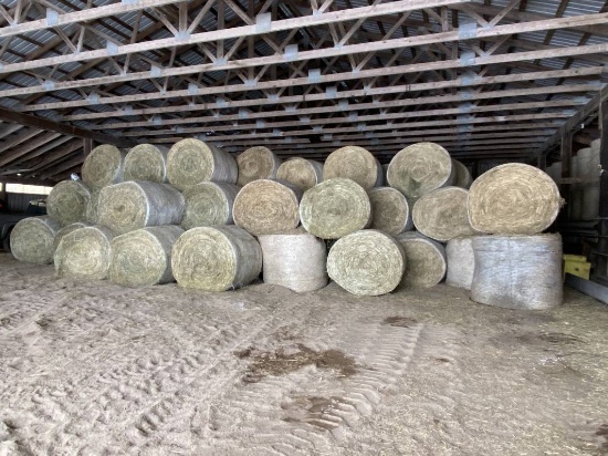 ALFALFA ROUND BALES, DAIRY COW BARN (BY TRACTORS) [180], SOLD PER BALE. TAKE UP TO [180] BALES