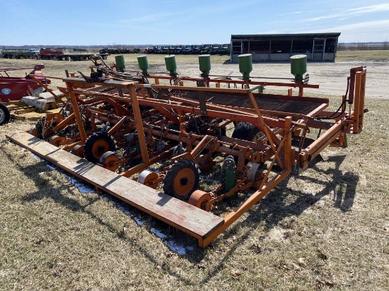 CUSTOM BUILT CARROT PLANTER, 6-ROW, NO SEED HOPPERS