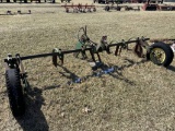 JOHN DEERE ROD WEEDER, NOT COMPLETE - FOR PARTS