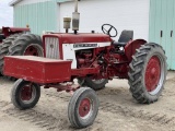 INTERNATIONAL FARMALL 504 TRACTOR, GAS, 3PT, PTO, 1-REMOTE, FRONT ROCK BOX, 13.6-38 REAR TIRES, 8876