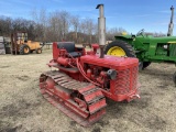 INTERNATIONAL TD-6 CRAWLER TRACTOR, GAS, 16'' TRACKS, DRAW BAR, 1-REMOTE, S/N: TDBK28842