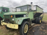 1951 REO M35A2 2-1/2 TON STAKE TRUCK, 6X6, 6-CYLINDER GAS ENGINE, 5-SPEED MANUAL TRANS, TANDEM DUALS