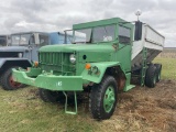 1961 WHITE M36 2-1/2 TON STAKE TRUCK, 6X6, 6-CYLINDER GAS ENGINE, 5-SPEED MANUAL TRANS, TANDEM DUALS