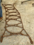 ONE SET OF TIRE CHAINS, APPROX 28''