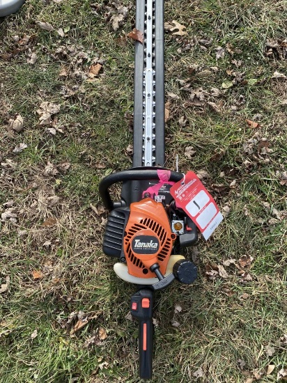 TANAKA GAS POWERED HEDGE TRIMMER, RUNS & WORKS