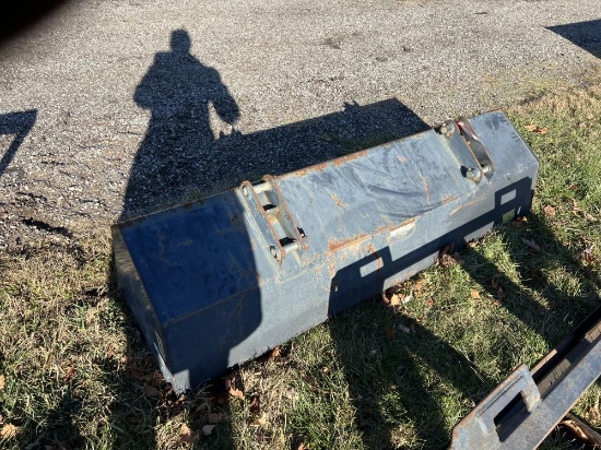 BOBCAT 68'' SKID STEER BUCKET, PIN MOUNT, UNUSED OLD STOCK