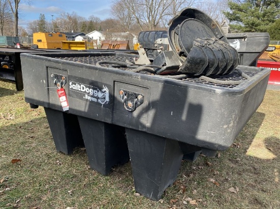 SALTDOGG SALT SPREADER, POLY, ELECTRIC, 1.5 CUBIC YARDS, WIRING & CONTROLLER INCLUDED