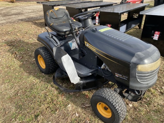 MCCULLOCH MC 18542LT RIDING LAWN MOWER, 18.5-HP GAS ENGINE, 42'' CUT, 6-SPEED, RUNS & WORKS