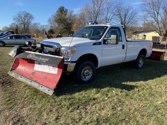 2016 FORD F350 REGULAR CAB PICKUP, 6.2L GAS ENGINE, AUTO TRANS, 4X4, LONG BOX, AM/FM-CD RADIO, CRUIS