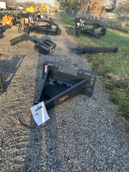 NEW LAND HONOR ICE SCRAPER, SKID STEER QUICK ATTACHMENT
